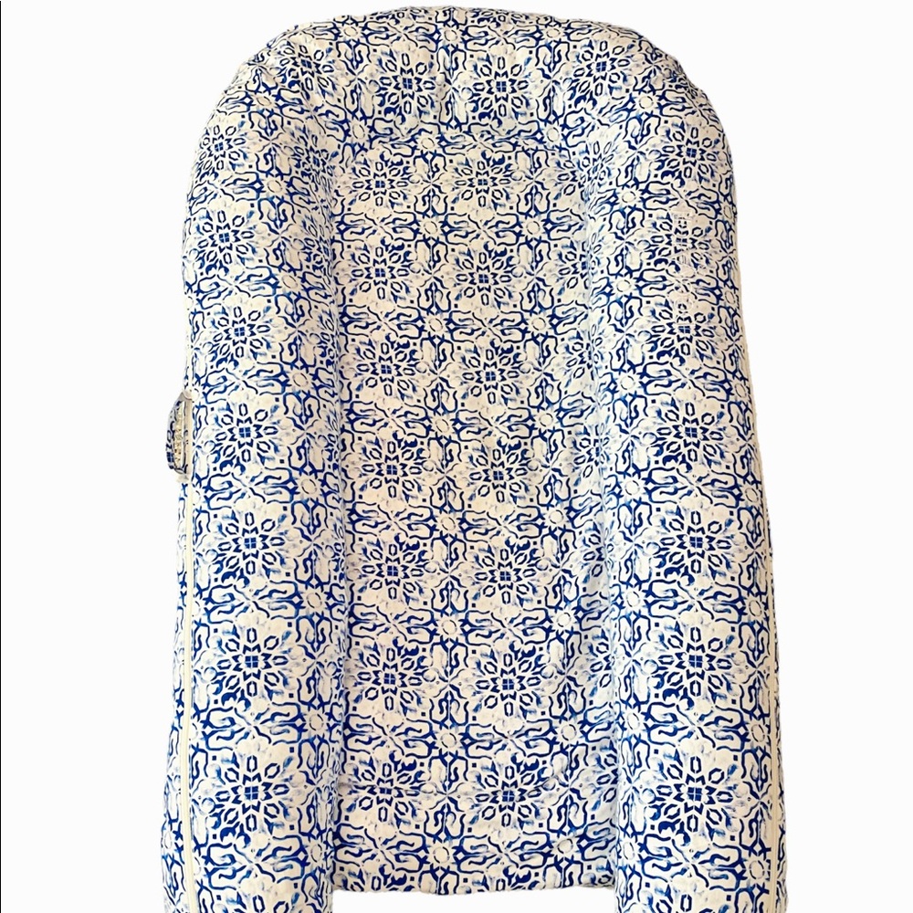 Dockatot grand with two villa azure covers, travel bag and poly bag